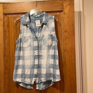 Karlie sleeveless top